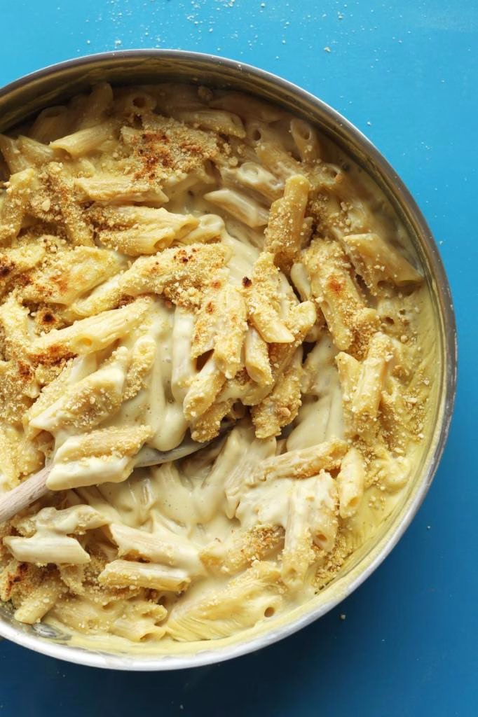 creamy vegan mac 'n' cheese